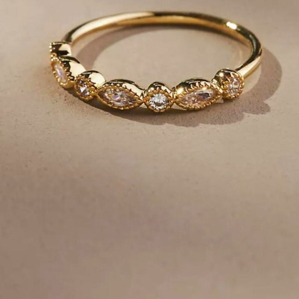 Anthropologie Circle and oval 14K Gold plated Ring NWT Size 5